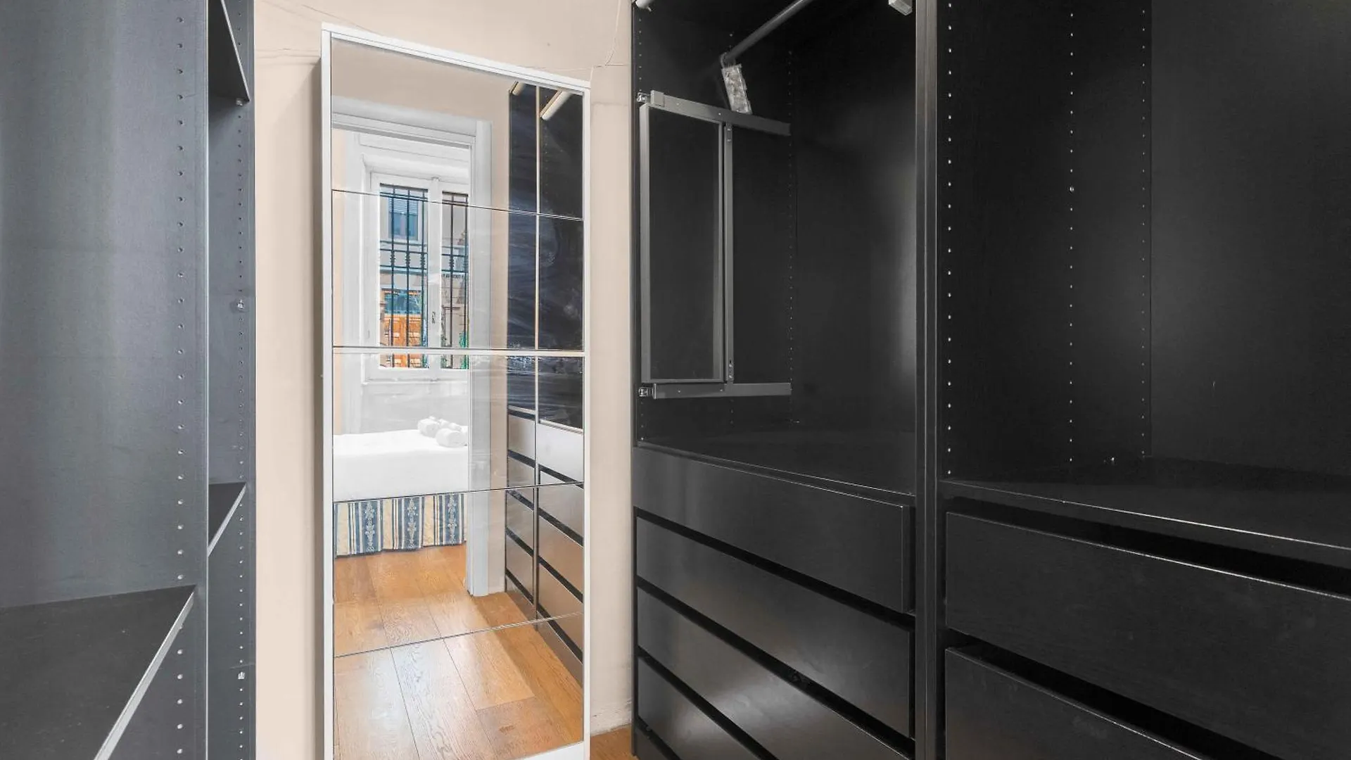 Duomo-Linate Premium Luxe Apartment Milan